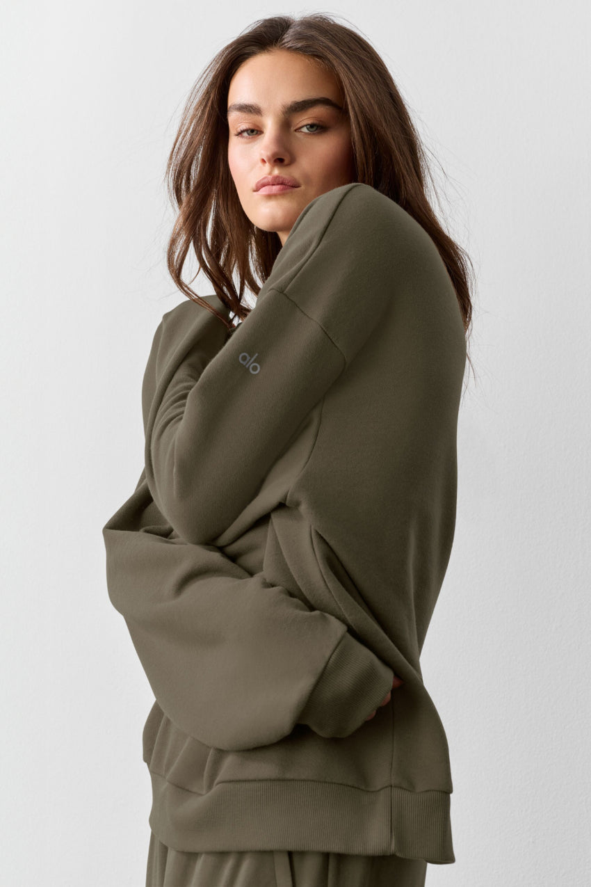 Chill Crew Neck Pullover - Olive Tree
