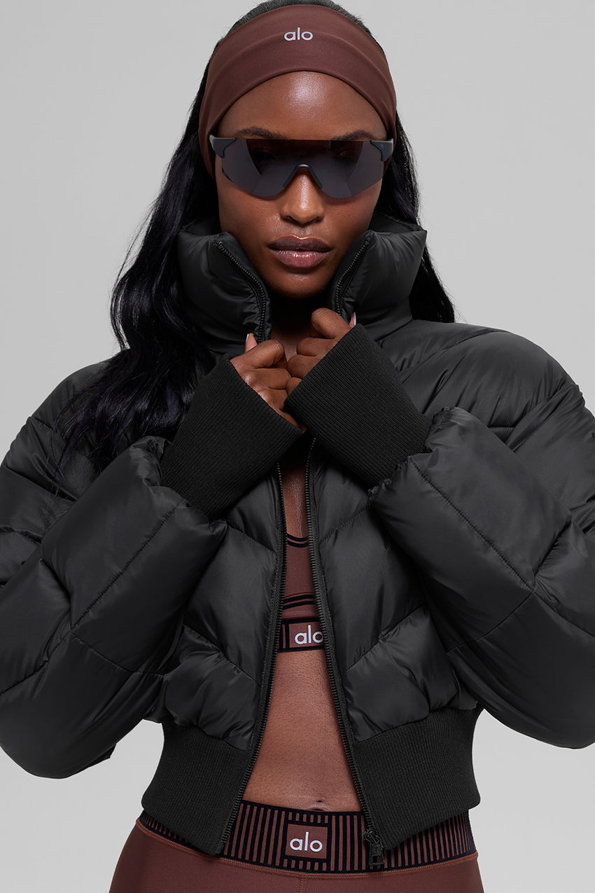 Cropped Atmosphere Puffer - Black
